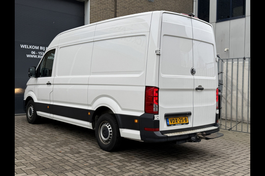 Volkswagen Crafter 35 2.0 TDI 141 PK Euro 6 L3H3 Nieuwe apk/Automaat/CarPlay/trekhaak/cruise control