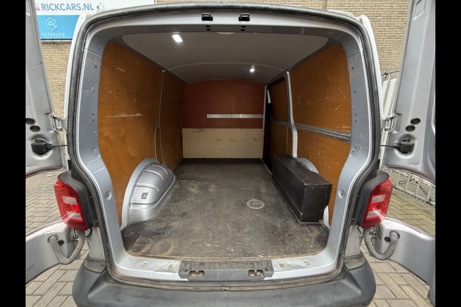 Volkswagen Transporter 2.0 TDI 150PK Automaat Euro 6 L1H1 CarPlay/cruise control