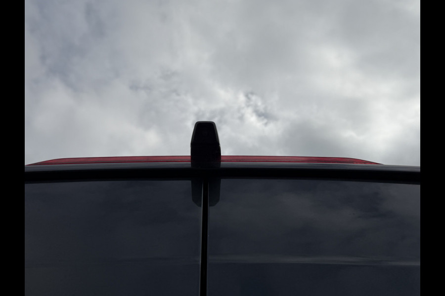 Volkswagen Crafter 35 2.0 TDI 141PK EUR 6 L3H3 Cruise Control/CarPlay/camera