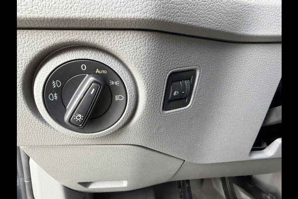 Volkswagen Crafter 35 2.0 TDI 141PK EUR 6 L3H3 Cruise Control/CarPlay/camera
