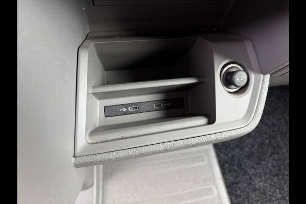 Volkswagen Crafter 35 2.0 TDI 141PK EUR 6 L3H3 Cruise Control/CarPlay/camera