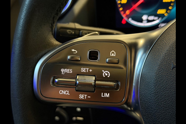 Mercedes-Benz GLA 200 AMG|PANO|SFEER|MEMORY|VOL!