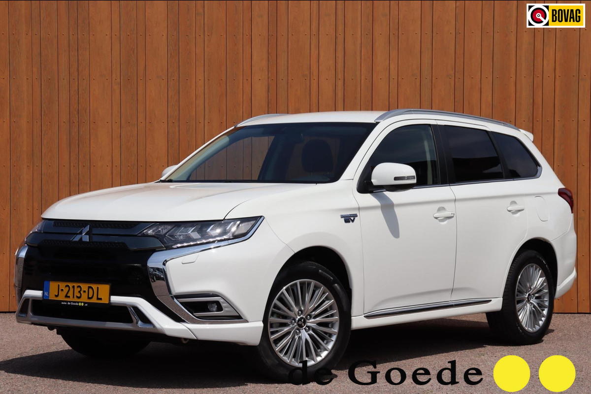 Mitsubishi Outlander 2.4 PHEV Pure+ org. NL-auto trekhaak camera stoelverw.