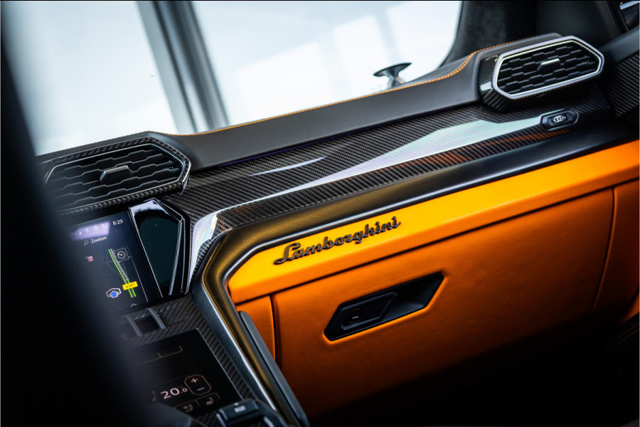 Lamborghini Urus 4.0 V8 S - Panorama | B&O Adv. | Stoelmassage & Koeling | Carbon