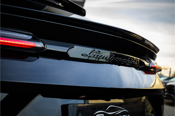 Lamborghini Urus 4.0 V8 S - Panorama | B&O Adv. | Stoelmassage & Koeling | Carbon