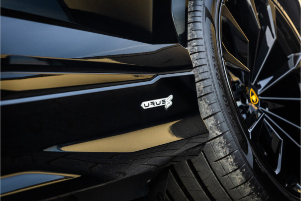 Lamborghini Urus 4.0 V8 S - Panorama | B&O Adv. | Stoelmassage & Koeling | Carbon