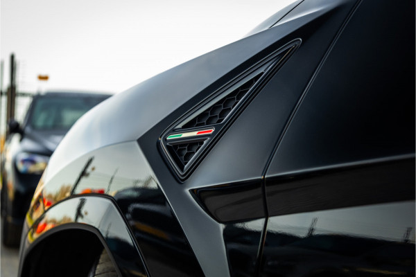 Lamborghini Urus 4.0 V8 S - Panorama | B&O Adv. | Stoelmassage & Koeling | Carbon