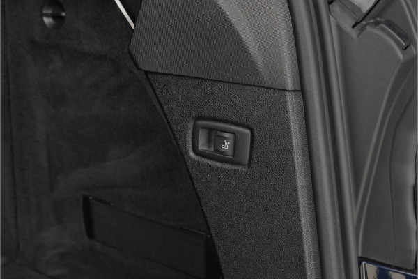 BMW 5 Serie Touring 530i High Executive M-Sport Pano Laser ACC H/K Memory 20"