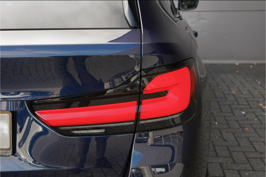 BMW 5 Serie Touring 530i High Executive M-Sport Pano Laser ACC H/K Memory 20"