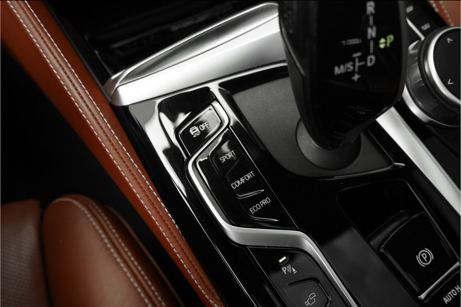 BMW 5 Serie Touring 530i High Executive M-Sport Pano Laser ACC H/K Memory 20"