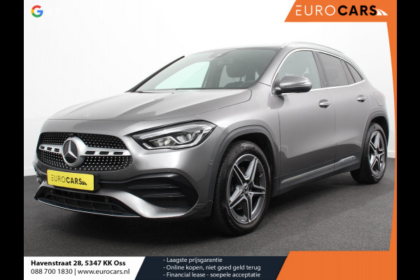 Mercedes-Benz GLA 200 Automaat AMG Line Nieuw model! | Navigatie | Climate Control | Camera | Sfeerverlichting | Half leder/alcantara | Led | Electrische achterklep | 19"Lichtmetalen velgen