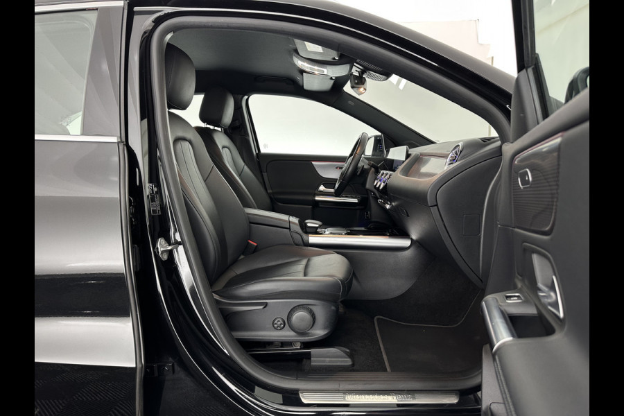 Mercedes-Benz EQA 250 Business Solution Luxury 67 kWh [ 3-Fase ] (INCL-BTW) *FULL-LEATHER | WIDE-SCREEN-DIGI-COCKPIT | FULL-LED | AMBIENT-LIGHT | CAMERA | NAVI-FULLMAP | DAB+ | COMFORT-SEATS | ECC | SHIFT-PADDLES | CRUISE | HEATED-SEATS | TOWBAR | 18''A