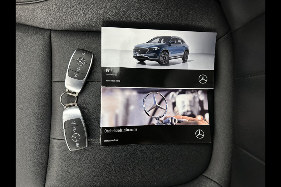 Mercedes-Benz EQA 250 Business Solution Luxury 67 kWh [ 3-Fase ] (INCL-BTW) *FULL-LEATHER | WIDE-SCREEN-DIGI-COCKPIT | FULL-LED | AMBIENT-LIGHT | CAMERA | NAVI-FULLMAP | DAB+ | COMFORT-SEATS | ECC | SHIFT-PADDLES | CRUISE | HEATED-SEATS | TOWBAR | 18''A