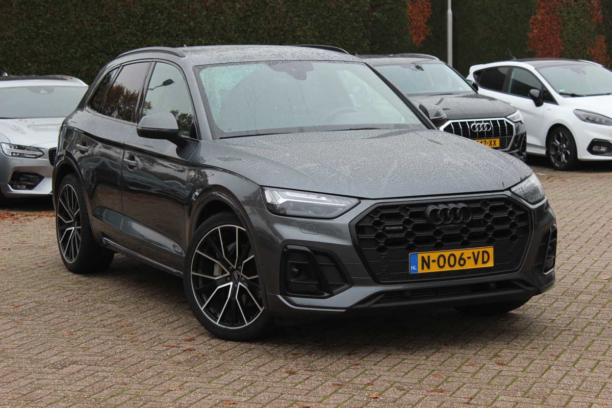 Audi Q5 50 TFSI e S edition NL Auto! / SoH 94,4% / 360Camera / Half leder / 20'' / Adapt.cruise / BTW Auto