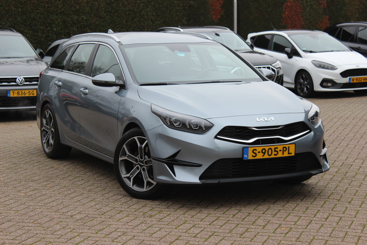 Kia Ceed Sportswagon 1.5 T-GDi DynamicLine / Trekhaak / Camera / Navigatie / 18'' / LED Koplampen / DAB / ACC