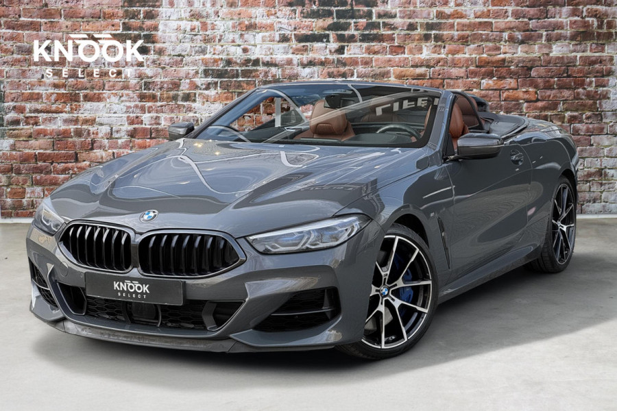 BMW 8 Serie M850i xDrive High Executive / 20 Inch / Active Cruise control / M Carbon exterieur / Soft close / Integrale Active Steering / Laserlicht / M Sport differentieel / Adaptieve Cruise Control / Live Cockpit Professional /