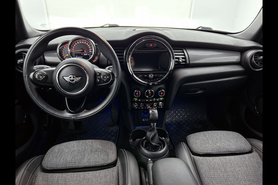 MINI Mini 1.5 Cooper Chili Serious Business(Goed OnderH, Carplay, StoelV, Parkeersensoren, Leer, Led, Climate Con, Etc)