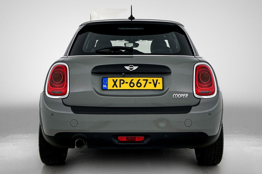 MINI Mini 1.5 Cooper Chili Serious Business(Goed OnderH, Carplay, StoelV, Parkeersensoren, Leer, Led, Climate Con, Etc)