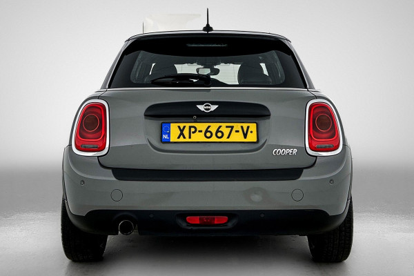 MINI Mini 1.5 Cooper Chili Serious Business(Goed OnderH, Carplay, StoelV, Parkeersensoren, Leer, Led, Climate Con, Etc)
