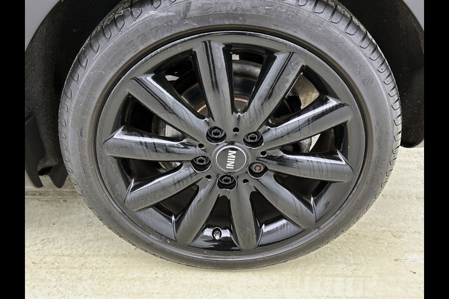 MINI Mini 1.5 Cooper Chili Serious Business(Goed OnderH, Carplay, StoelV, Parkeersensoren, Leer, Led, Climate Con, Etc)