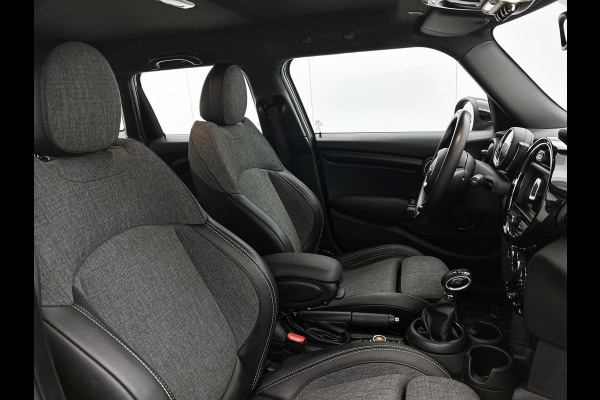 MINI Mini 1.5 Cooper Chili Serious Business(Goed OnderH, Carplay, StoelV, Parkeersensoren, Leer, Led, Climate Con, Etc)