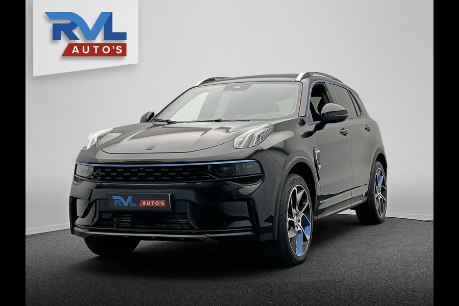 Lynk & Co 01 1.5 261PK Plug-in Hybrid *ZWARTE HEMEL* stuurwiel verwarming* 360° Camera Pano/dak Apple/Carplay Adaptive/Cruise