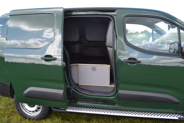 Peugeot Partner 1.5 BlueHDi 130 S&S L2 Dangel 4x4 BPM VRIJ