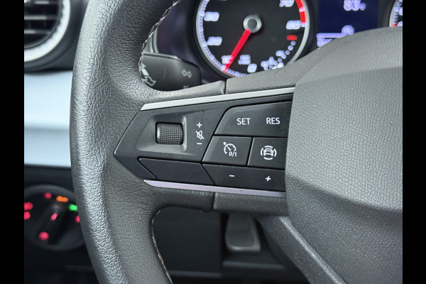 Seat Arona 1.0TSI NW Model Two-Tone Navi* Draadloos-Apple Carplay Android PDC Cruise Control ECC Style Lmv Privacy Glas Regen-Lichtsensor Isofix DAB Bluetooth Led 1e Eigenaar Origineel Nederlandse Auto