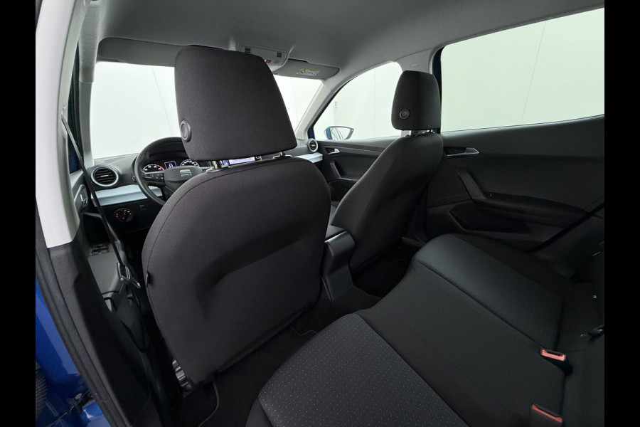 Seat Arona 1.0TSI NW Model Two-Tone Navi* Draadloos-Apple Carplay Android PDC Cruise Control ECC Style Lmv Privacy Glas Regen-Lichtsensor Isofix DAB Bluetooth Led 1e Eigenaar Origineel Nederlandse Auto