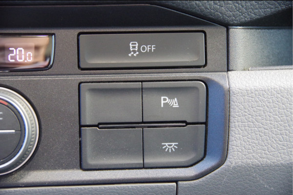 MAN TGE 3.180 35 2.0 L3H3 AUT. LED, LEDER, TREKHAAK, STOELVERWARMING, CAMERA, NAVI, CRUISE, CLIMA, PARKEERSENSOREN, VOORRUIT VERWARMING