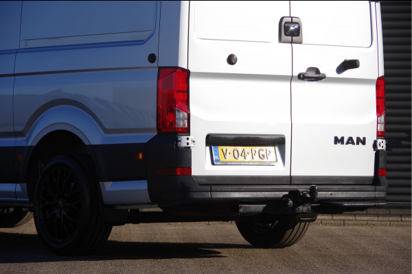 MAN TGE 3.180 35 2.0 L3H3 AUT. LED, LEDER, TREKHAAK, STOELVERWARMING, CAMERA, NAVI, CRUISE, CLIMA, PARKEERSENSOREN, VOORRUIT VERWARMING