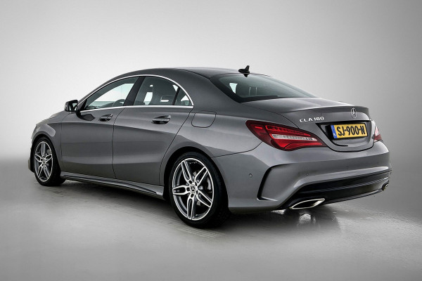 Mercedes-Benz CLA-Klasse 180 Business Solution AMG Upgrade Edition(NL-auto, Camera, Parkeerhulp, Navigatie, StoelV, Etc)