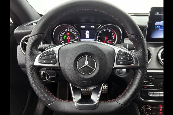 Mercedes-Benz CLA-Klasse 180 Business Solution AMG Upgrade Edition(NL-auto, Camera, Parkeerhulp, Navigatie, StoelV, Etc)