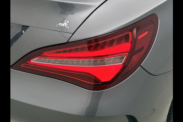 Mercedes-Benz CLA-Klasse 180 Business Solution AMG Upgrade Edition(NL-auto, Camera, Parkeerhulp, Navigatie, StoelV, Etc)