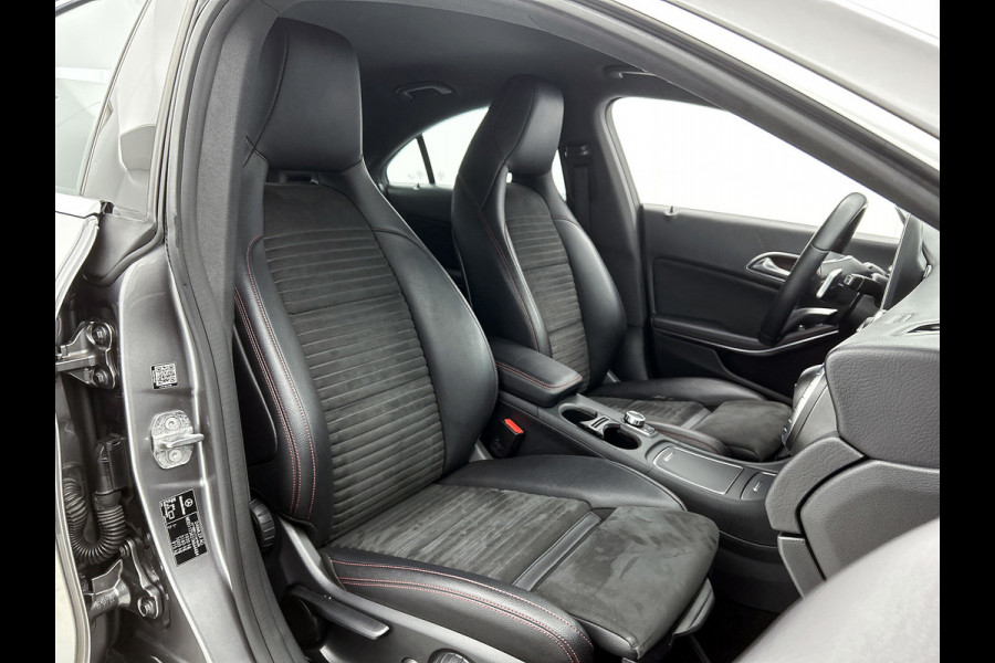 Mercedes-Benz CLA-Klasse 180 Business Solution AMG Upgrade Edition(NL-auto, Camera, Parkeerhulp, Navigatie, StoelV, Etc)