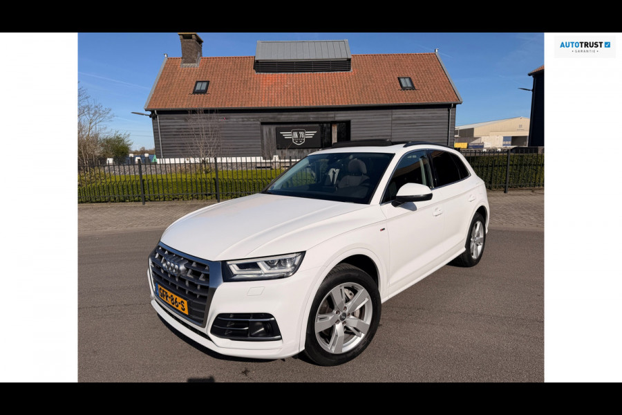 Audi Q5 55 TFSI Plug-in SOH 98% Hybride Quattro 300PK Competition S-Line Panoramadak Led-Xenon