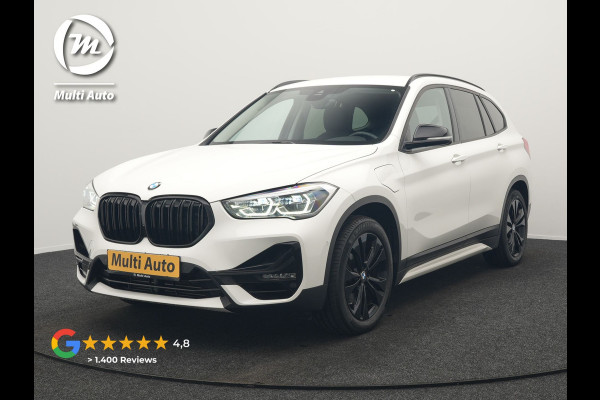 BMW X1 xDrive25e Sportline PHEV 221pk Dealer O.H. | Trekhaak Afn. | Camera | Sportstoelen Memory & Verwarmd | Keyless | Sfeerverlichting | Adaptive LED | Cruise Control | Navigatie | DAB |  Plug In Hybrid