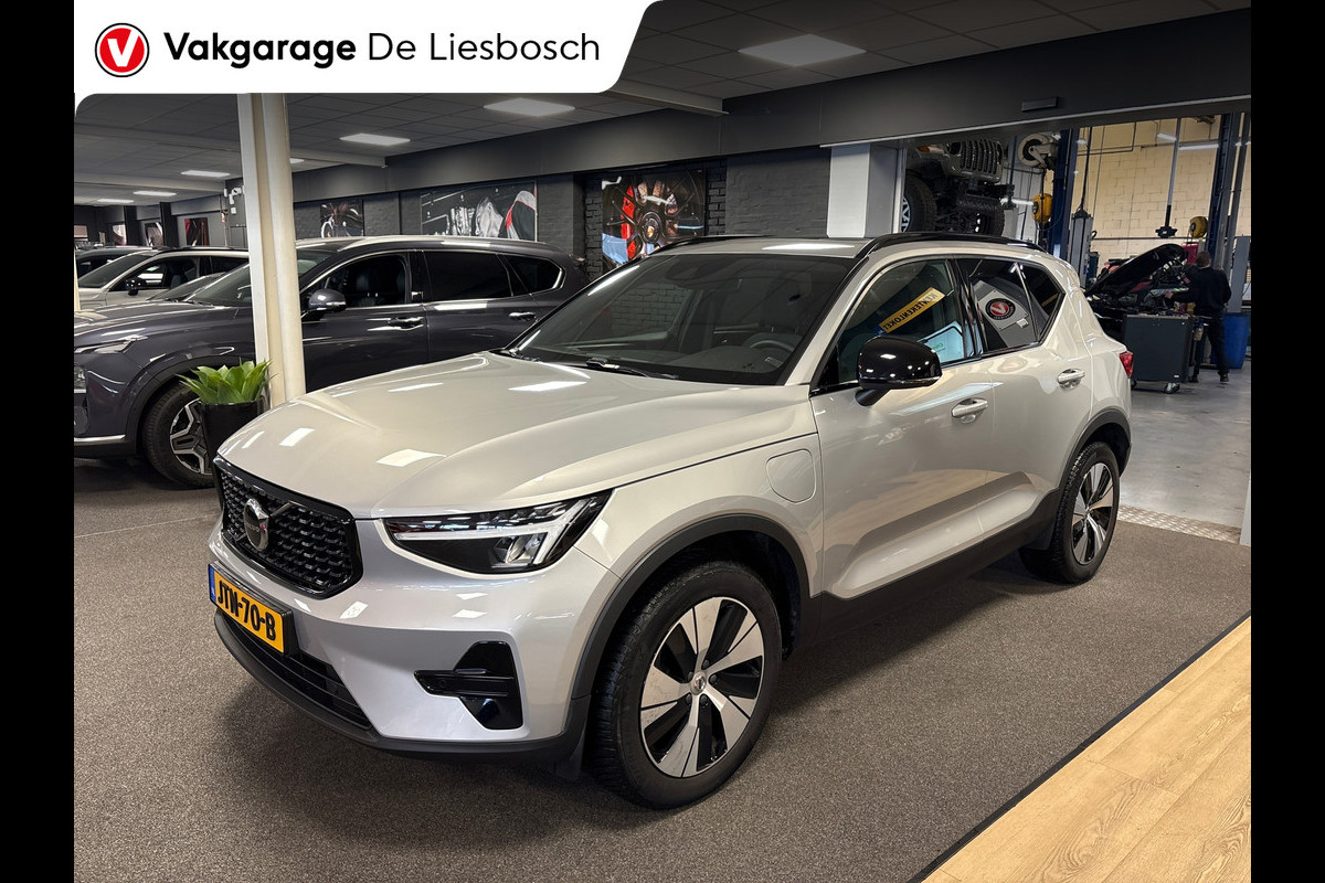 Volvo XC40 1.5 T5 Plug-in hybrid Plus Dark /pano/memory/navi/harman kardonc/camera