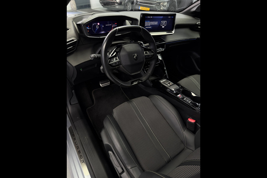 Peugeot 208 Hybrid 136 e-DCS6 GT Premium Panorama