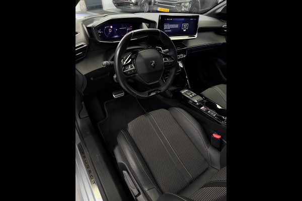 Peugeot 208 Hybrid 136 e-DCS6 GT Premium Panorama