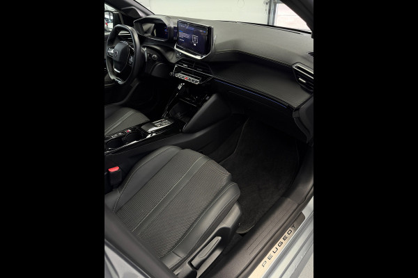 Peugeot 208 Hybrid 136 e-DCS6 GT Premium Panorama