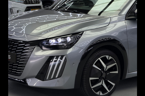Peugeot 208 Hybrid 136 e-DCS6 GT Premium Panorama