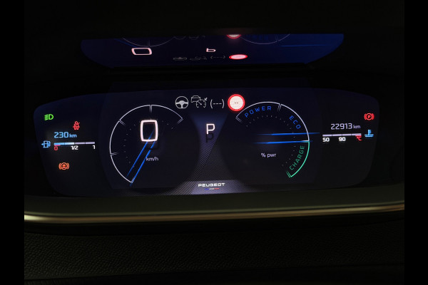 Peugeot 208 Hybrid 136 e-DCS6 GT Premium Panorama