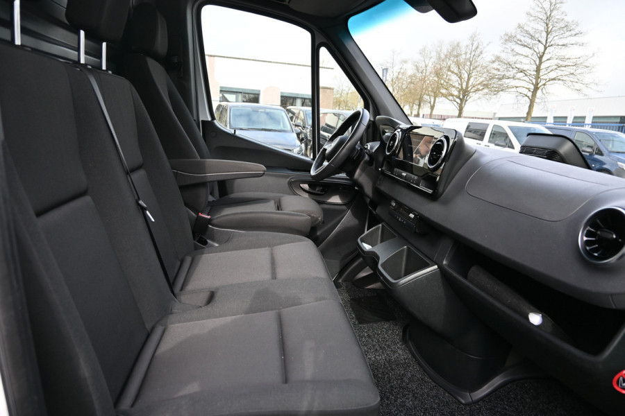 Mercedes-Benz Sprinter 317 CDI L2H2 Pro HD MBUX, Geveerde stoel, Winterpakket, Etc.
