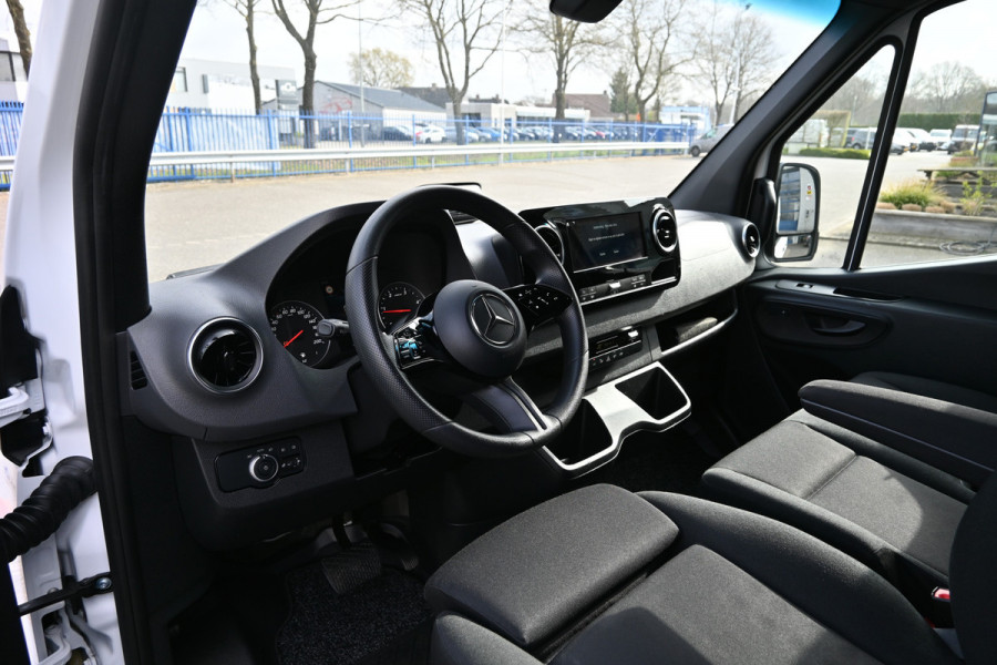Mercedes-Benz Sprinter 317 CDI L2H2 Pro HD MBUX, Geveerde stoel, Winterpakket, Etc.