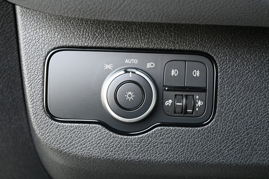 Mercedes-Benz Sprinter 317 CDI L2H2 Pro HD MBUX, Geveerde stoel, Winterpakket, Etc.