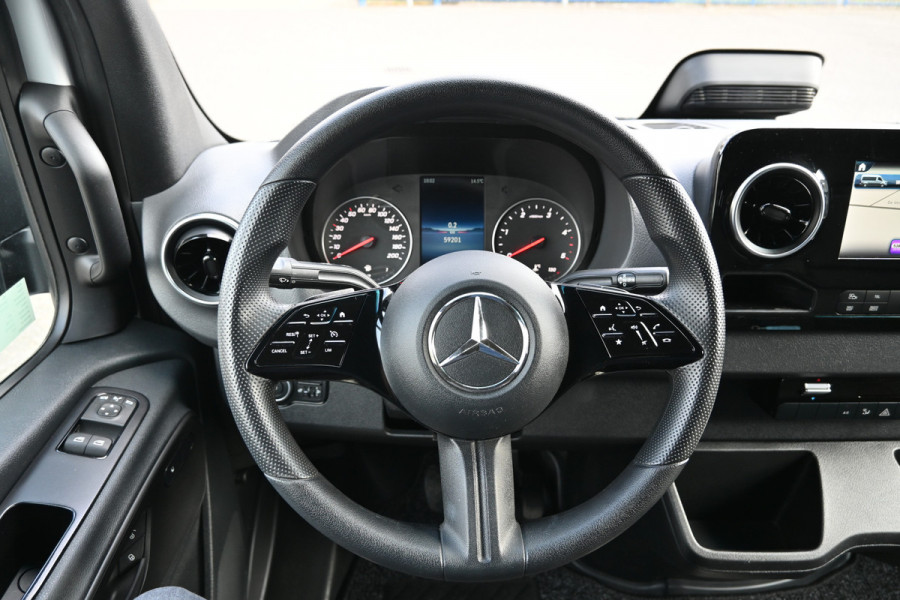 Mercedes-Benz Sprinter 317 CDI L2H2 Pro HD MBUX, Geveerde stoel, Winterpakket, Etc.