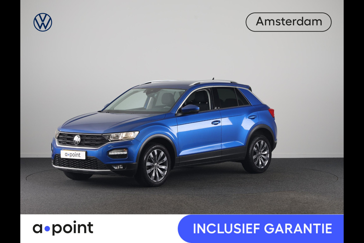 Volkswagen T-Roc 1.0 TSI Style Business 110 PK | Navigatie | Parkeersensoren | Camera | Digitaal dashboard