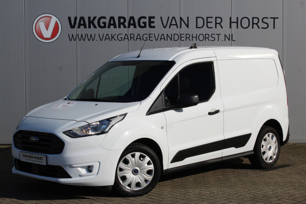 Ford Transit Connect 1.0-100pk Ecoboost L1 Trend. Dames en heren ondernemers, let op: benzine uitvoering ! Parkeersensoren, Cruise Control, Airco, Zijschuifdeur rechts etc.