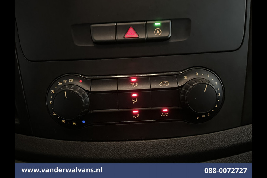 Mercedes-Benz Vito 114 CDI 136pk L2H1 Euro6 Airco | Navigatie | Camera | Cruisecontrol | Stoelverwarming Parkeersensoren, Trekhaak, Bijrijdersbank